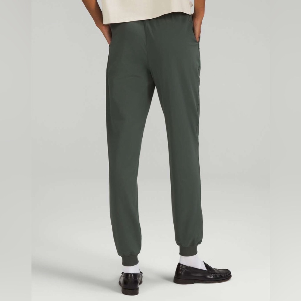 Lululemon Stretch High-Rise Jogger - Picture 2 of 4